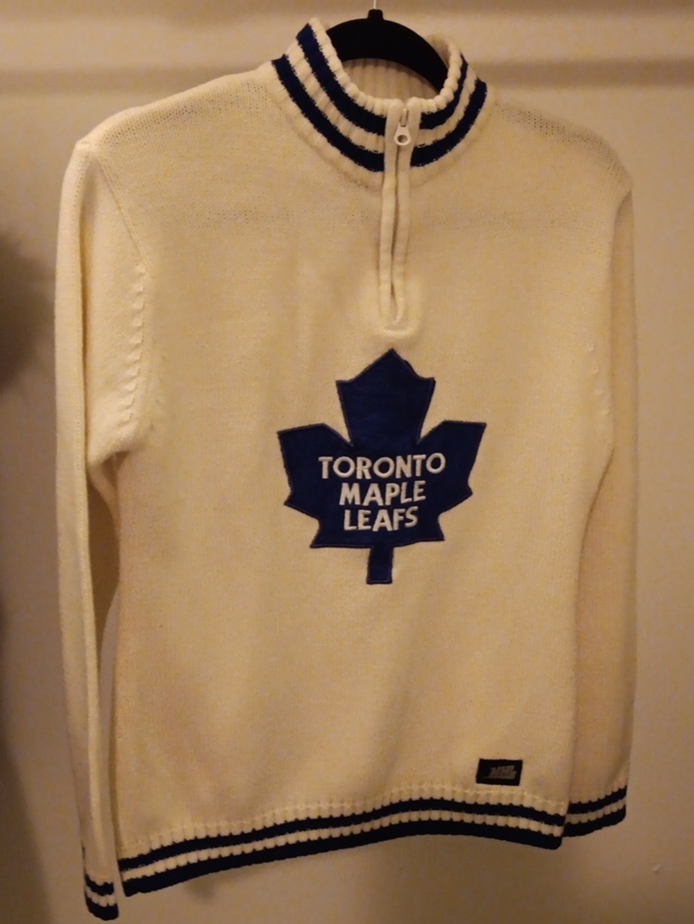 Vintage Toronto Maple Leafs White & Blue 1/4 Zip Sweater Men's L
